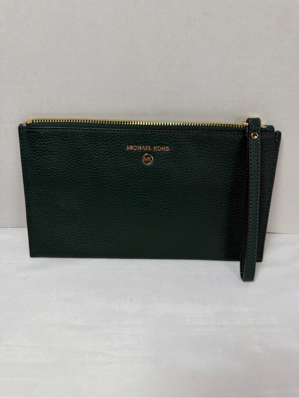 Michael Kors Green Pebble Leather Large Wristlet/Wallet New